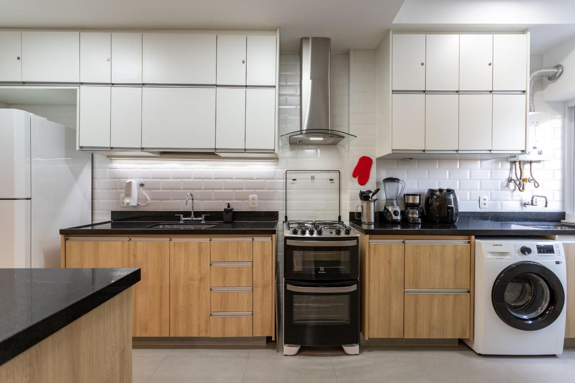 Apartamento A 9 Minutos Da De Botafogo, Com Varanda - Mrf1307