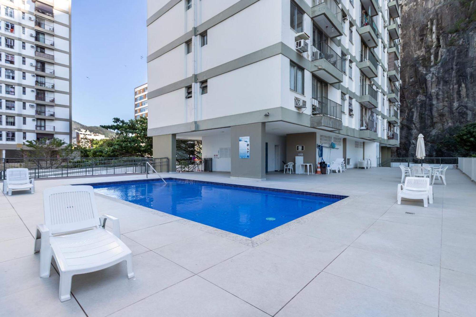 A 9 Minutos Da De Botafogo, Com Varanda - Mrf1307 Apartamento
