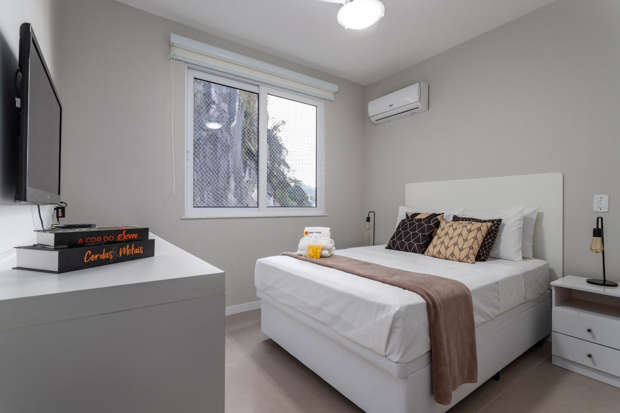 Apartamento A 9 Minutos Da De Botafogo, Com Varanda - Mrf1307 Río de Janeiro